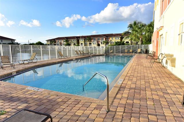 10850 NW 89th Ter 105-5, Doral, FL 33178