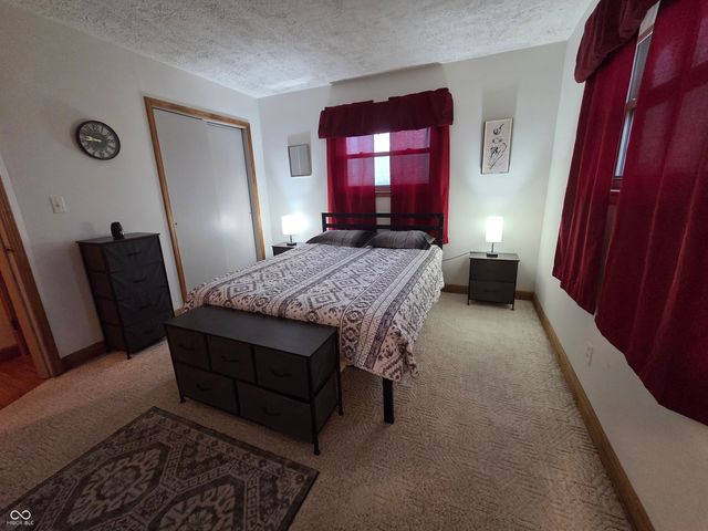 2740 E 250 S, Shelbyville, IN 46176
