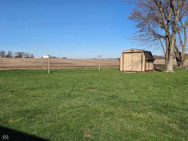 2740 E 250 S, Shelbyville, IN 46176