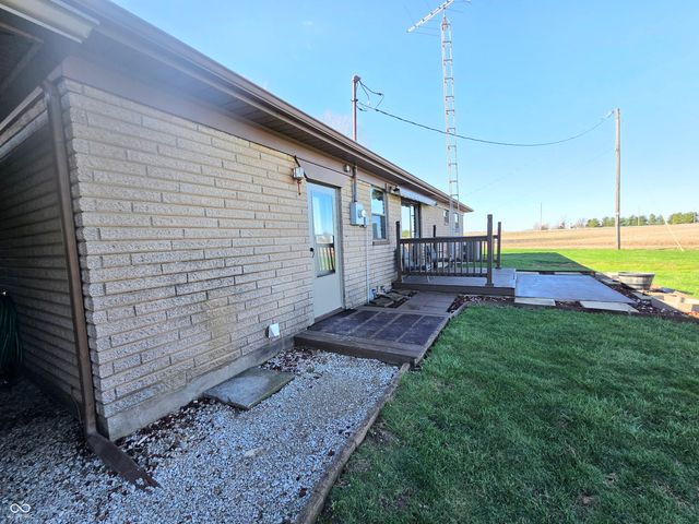 2740 E 250 S, Shelbyville, IN 46176