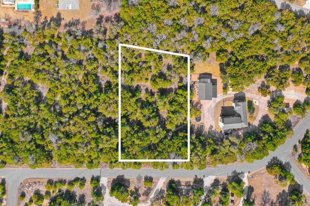 918 Debco LN, Spicewood, TX 78669