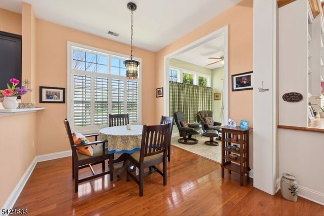 23 Schindler Ct, Franklin Twp., NJ 08873