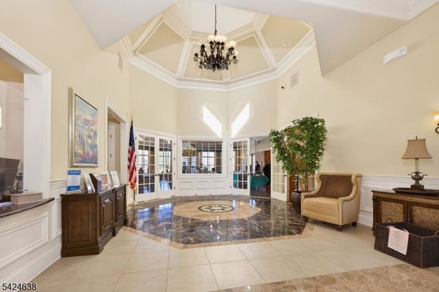 23 Schindler Ct, Franklin Twp., NJ 08873