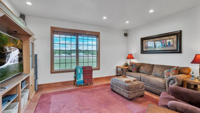 535 Cacahuate SW, Albuquerque, NM 87105
