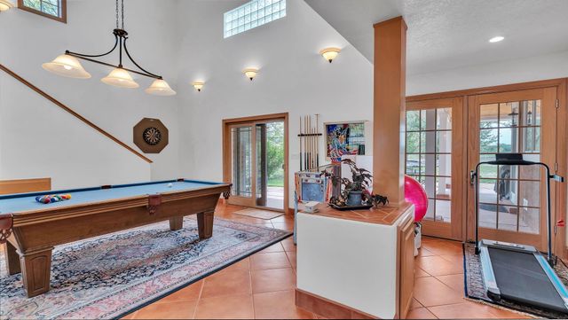 535 Cacahuate SW, Albuquerque, NM 87105