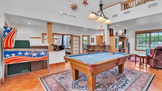 535 Cacahuate SW, Albuquerque, NM 87105