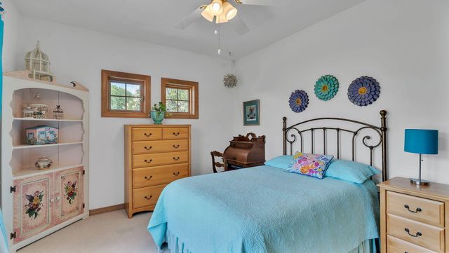 535 Cacahuate SW, Albuquerque, NM 87105