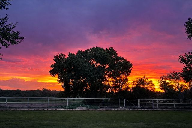 535 Cacahuate SW, Albuquerque, NM 87105