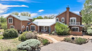 535 Cacahuate SW, Albuquerque, NM 87105
