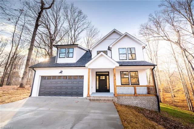 205 Crestwood Drive, Pilot Mountain, NC 27041