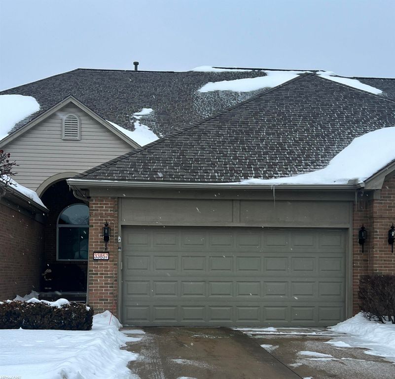 33857 Michigamme Drive, Chesterfield Twp, MI 48047