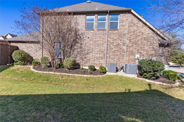 6205 Prairie Hill Lane, Flower Mound, TX 75028