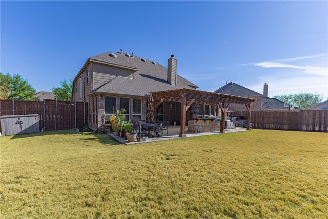 6205 Prairie Hill Lane, Flower Mound, TX 75028