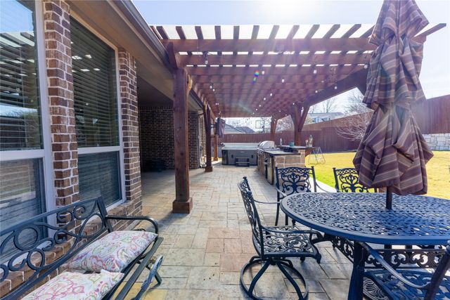 6205 Prairie Hill Lane, Flower Mound, TX 75028