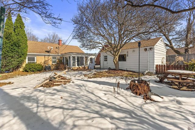 821 Lombard AVENUE, Racine, WI 53402