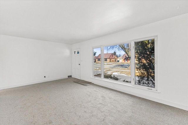 821 Lombard AVENUE, Racine, WI 53402