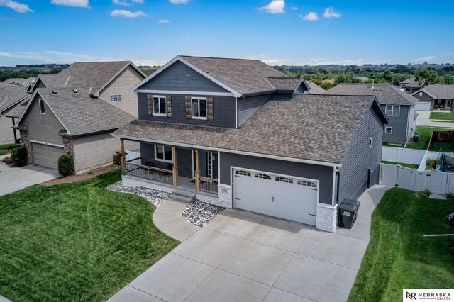 10213 N 152nd Avenue, Bennington, NE 68007