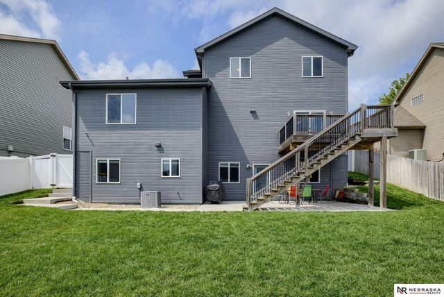 10213 N 152nd Avenue, Bennington, NE 68007