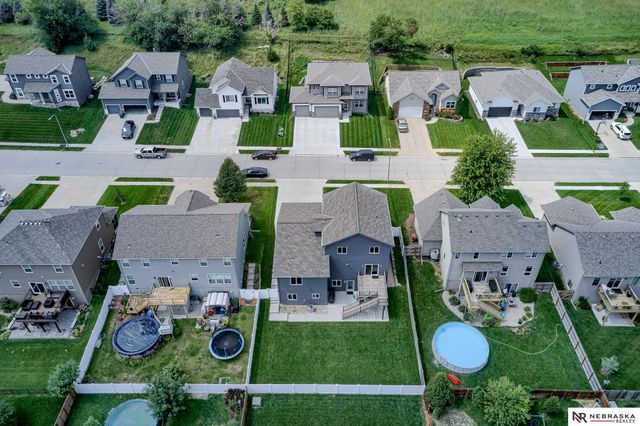 10213 N 152nd Avenue, Bennington, NE 68007