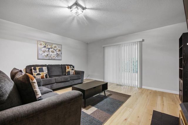 3011 De Ovan Ave, Stockton, CA 95204