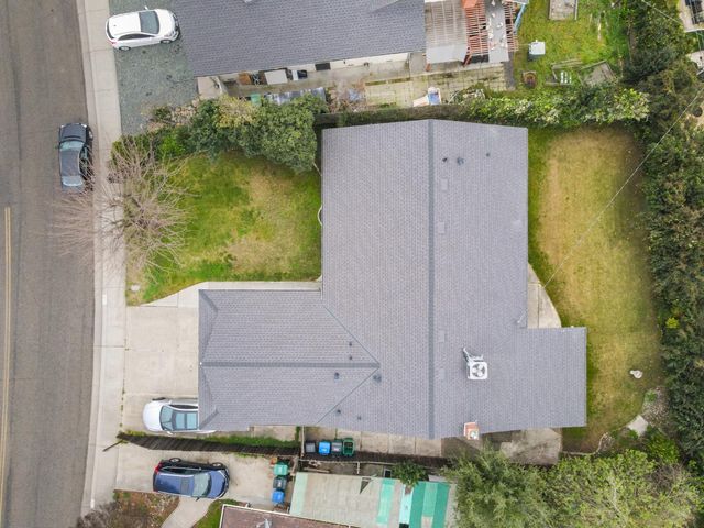 3011 De Ovan Ave, Stockton, CA 95204