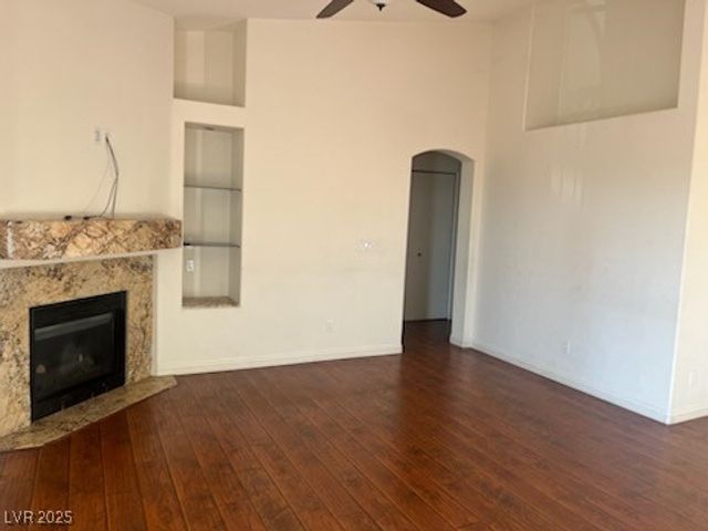 6201 East Lake Mead Boulevard 218, Las Vegas, NV 89156