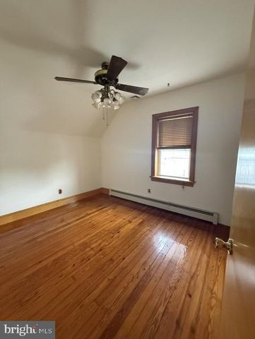 239 RIDGE RD, Claymont, DE 19703