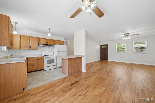 9668 Amona Court, Affton, MO 63123