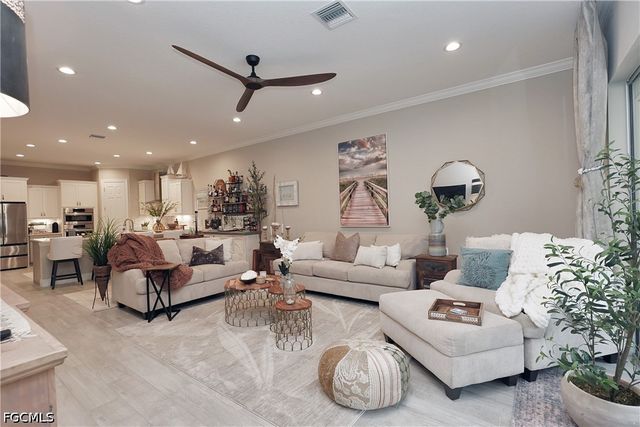 1169 S Town And River DR, Fort Myers, FL 33919
