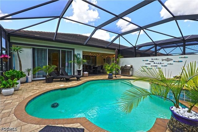 1169 S Town And River DR, Fort Myers, FL 33919