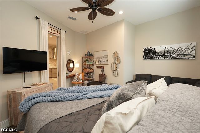 1169 S Town And River DR, Fort Myers, FL 33919