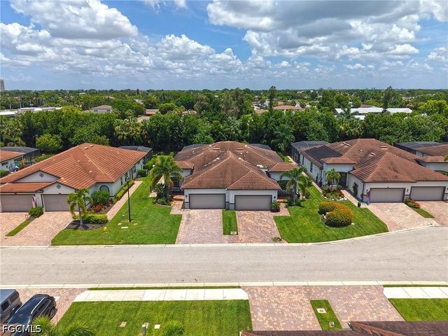 1169 S Town And River DR, Fort Myers, FL 33919
