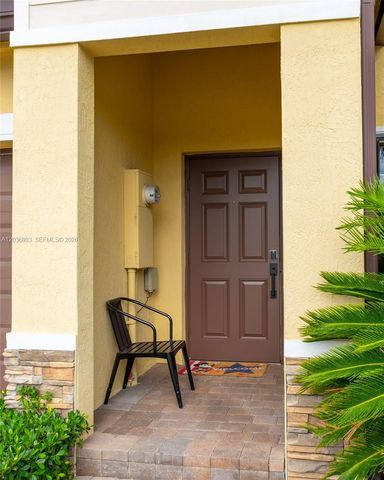 4715 Caspian Way, Davie, FL 33314