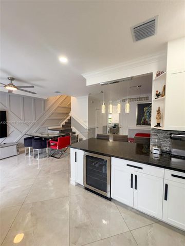 4715 Caspian Way, Davie, FL 33314