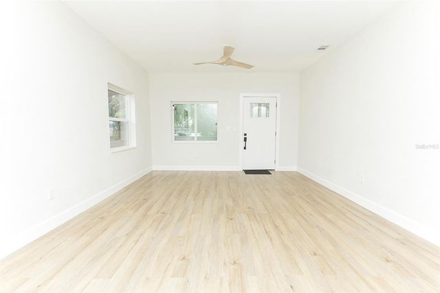 3203 E EMMA STREET, Tampa, FL 33610