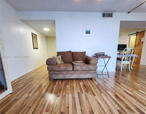 18181 NE 31st Ct 1710, Aventura, FL 33160