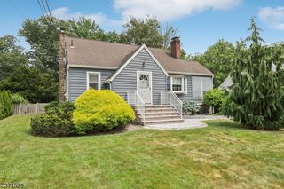 86 Parkway, Rochelle Park Twp., NJ 07662