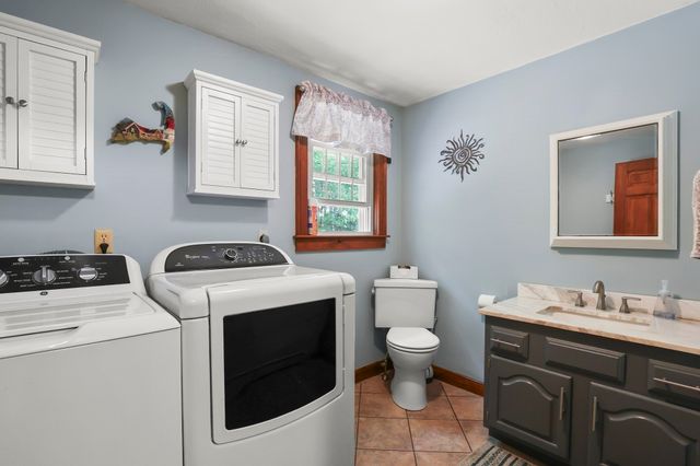 5 Dawn Way, Carver, MA 02330