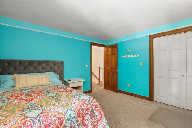 5 Dawn Way, Carver, MA 02330