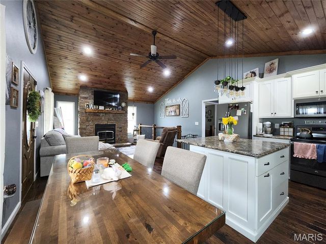 19375 State Highway 51, Marble Hill, MO 63764