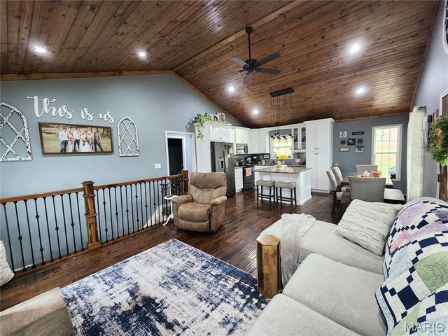 19375 State Highway 51, Marble Hill, MO 63764