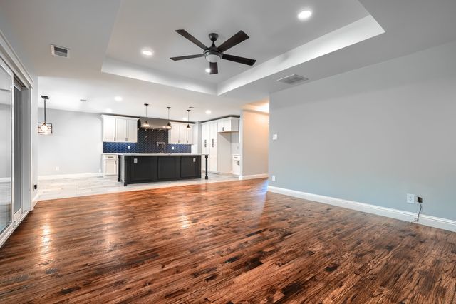 2109 Portsmouth Drive, Richardson, TX 75082