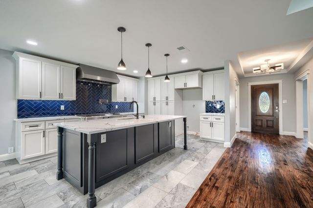 2109 Portsmouth Drive, Richardson, TX 75082