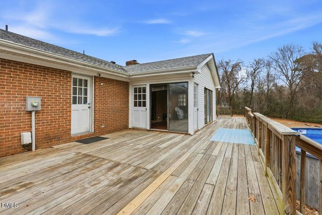 209 Crestwood Drive, Goldsboro, NC 27530