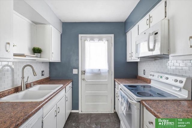 6524 Lafayette Avenue, Omaha, NE 68132