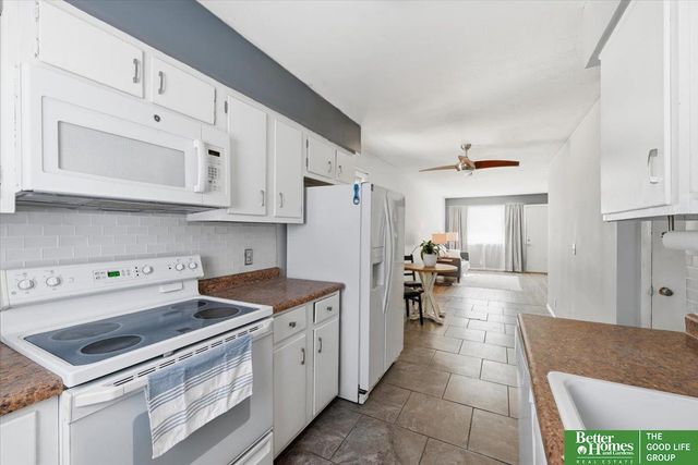 6524 Lafayette Avenue, Omaha, NE 68132