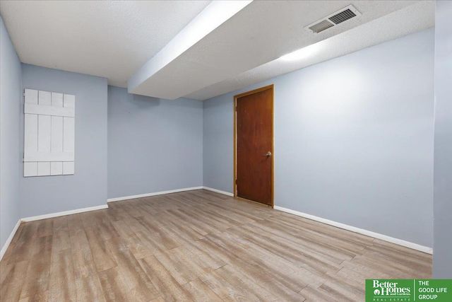 6524 Lafayette Avenue, Omaha, NE 68132