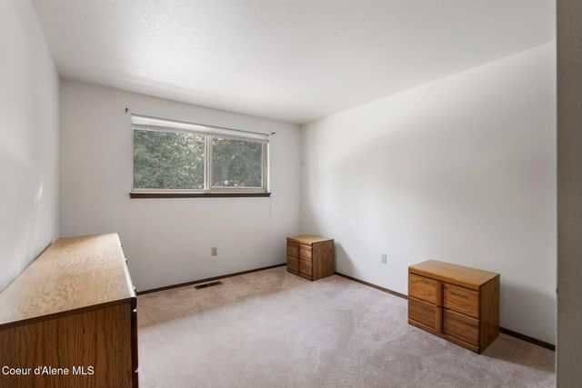 256 Vedelwood DR, Sandpoint, ID 83864