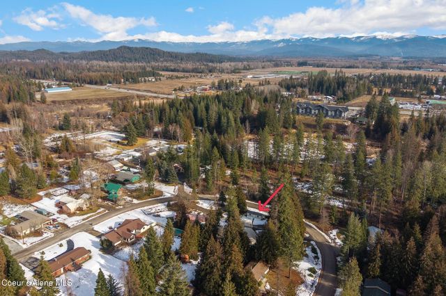 256 Vedelwood DR, Sandpoint, ID 83864