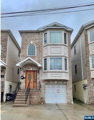 13 S 5th Street 1F, Harrison, NJ 07029